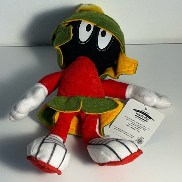 Vintage 1997 looney tunes Marvin the Martian stuffed plush. - Picture 3 of 3